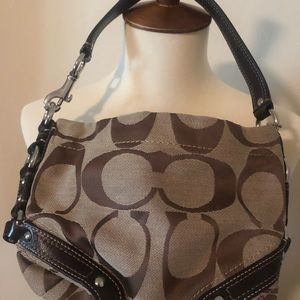 ADORABLE COACH SIGNATURE BAGUETTE W/ LEATHER TRIM